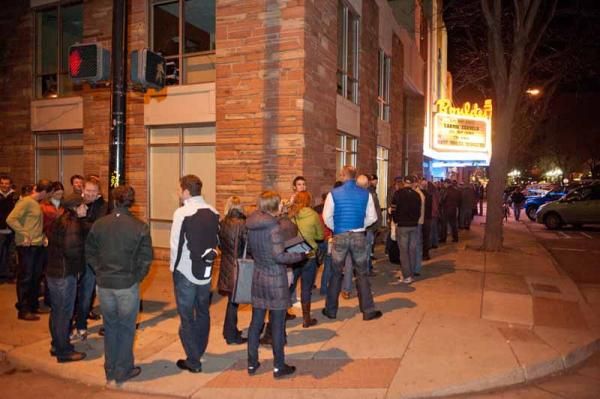 Fans waiting for the Garmin presentation in Boulder