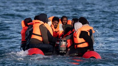 Migrants attempt to cross the English Channel 