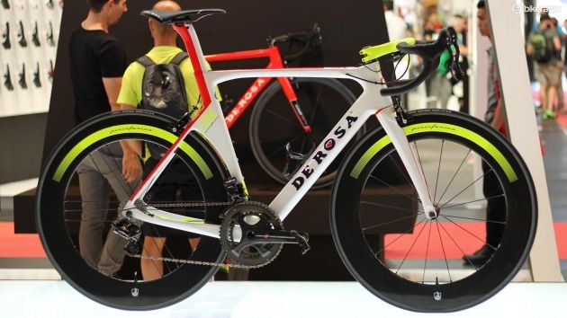 Produced as a collaboration with Italian design house Pininfarina, this De Rosa SK will turn heads