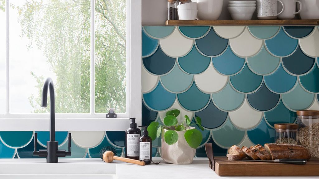 Kitchen splashback ideas to perk up and protect your walls | Woman & Home