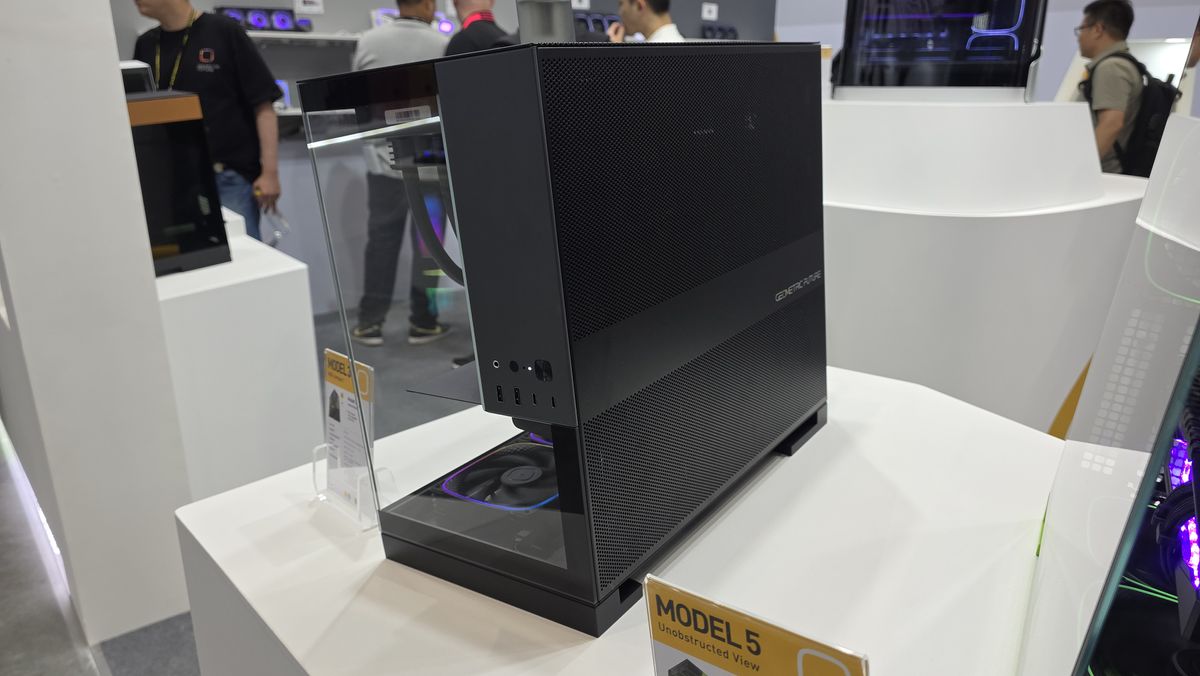 Geometric Future Model 3 MAX compact