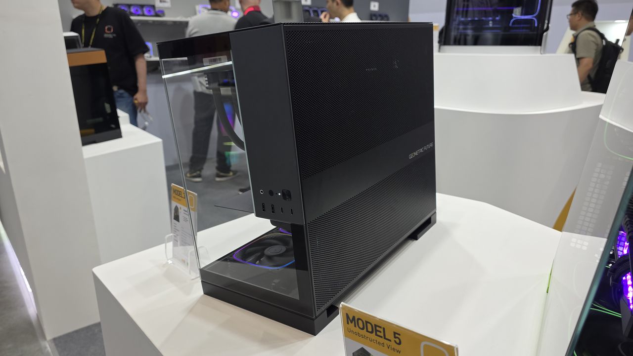 Geometric Future Model 3 MAX compact