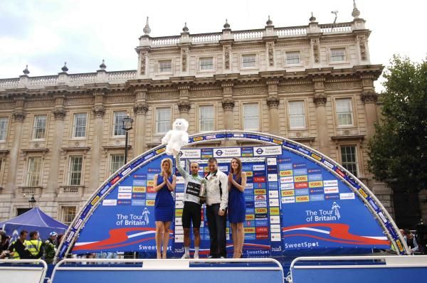 Jonathan Tiernan Locke (Rapha Condor-Sharp) wins the KoM jersey and another yeti.