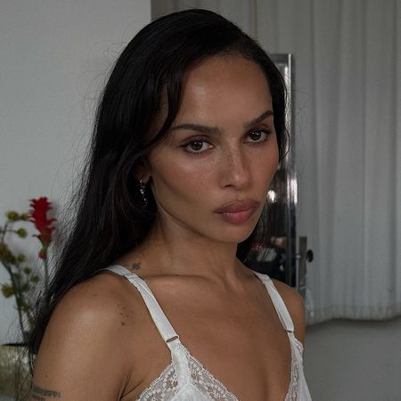 Zoe Kravitz makeup by Nina Park glowing skin