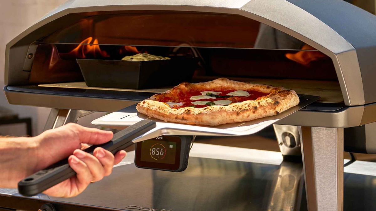 The Koda 2 Max is the pizza oven of my dreams — and it's available for ...