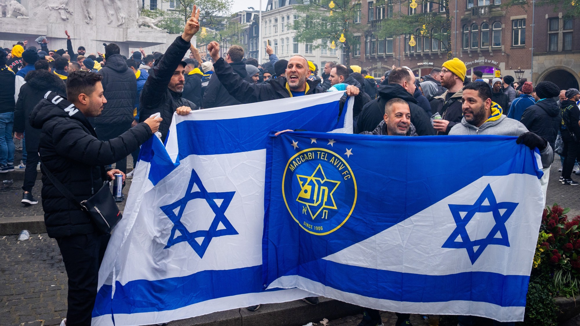 Maccabi Tel Aviv fans