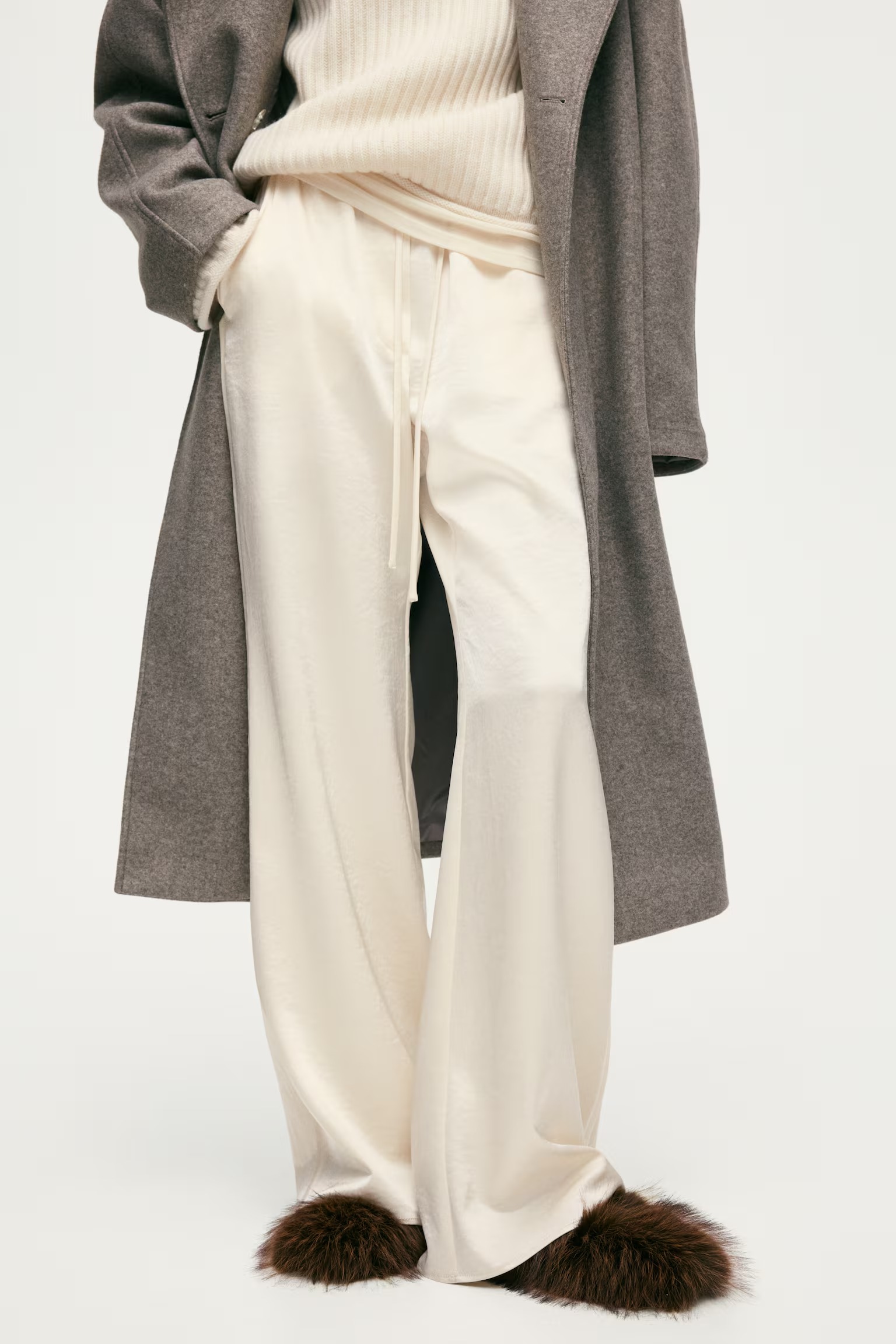 H&amp;amp;M , Flared Satin Pants