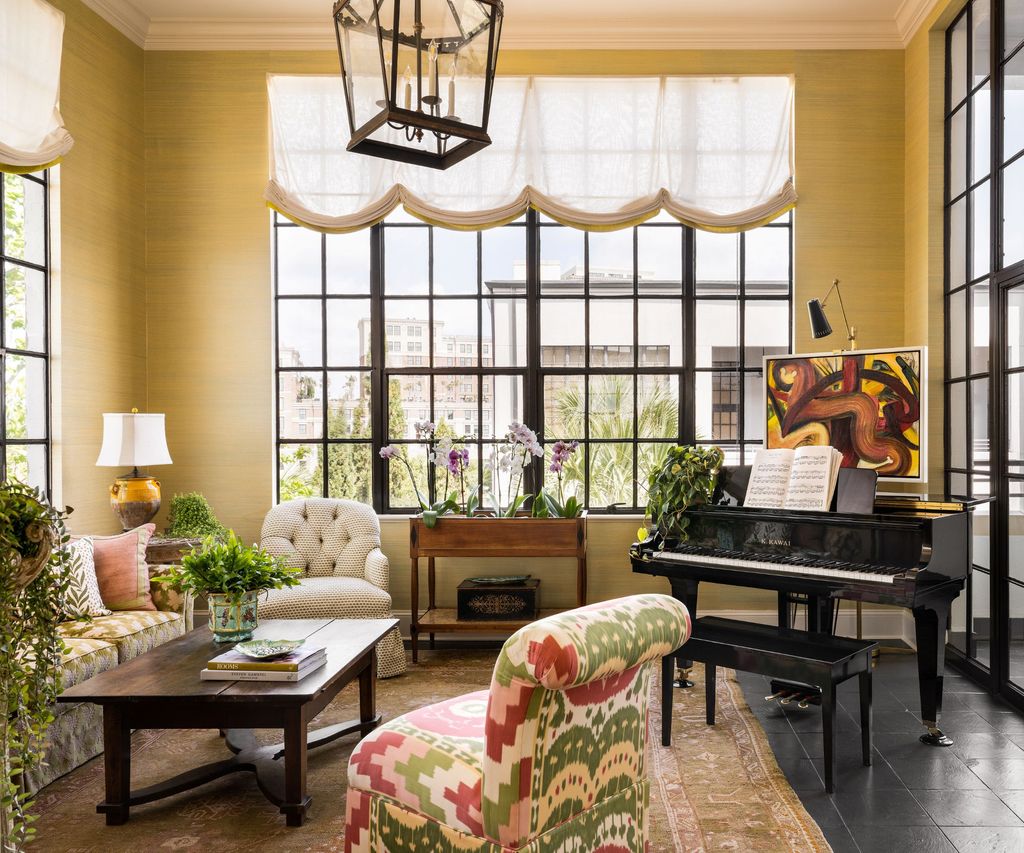 Fresh Look at 10 Transitional Design Lessons We Learned From This Luxurious Penthouse
