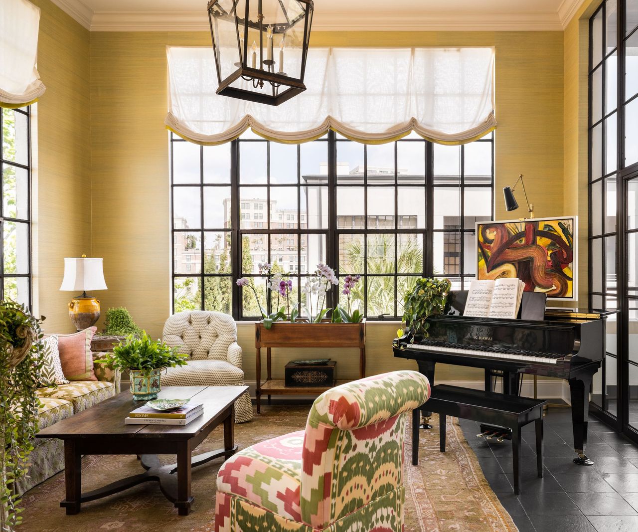 Transitional Penthouse Interior Styles photo