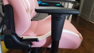 AndaSeat Pretty in Pink Gaming Chair
