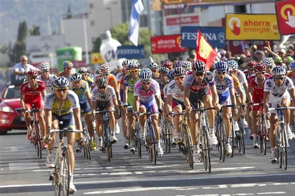 The peloton finishes in Murcia