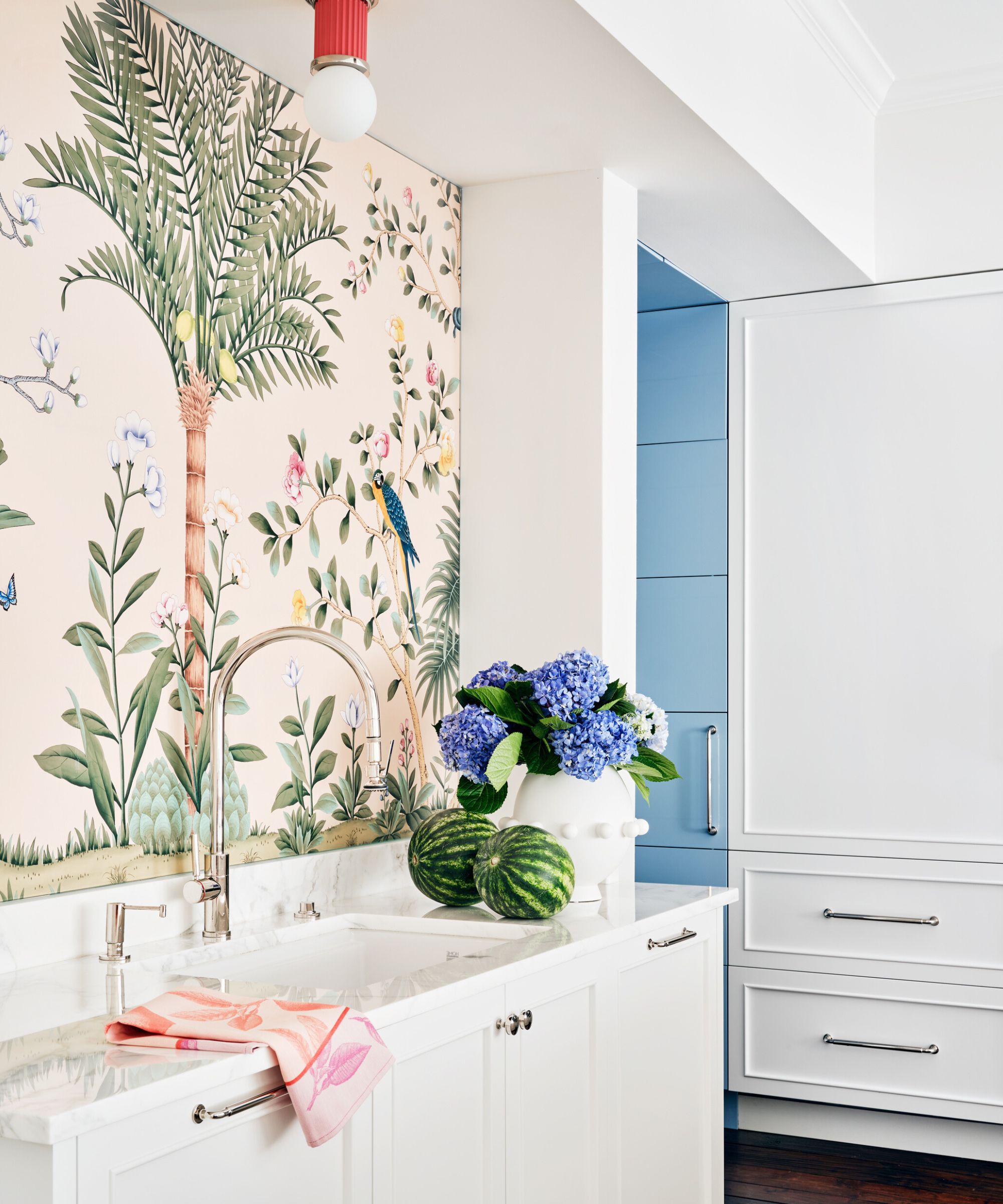 Kara Adam kitchen with de Gournay tropical splashback