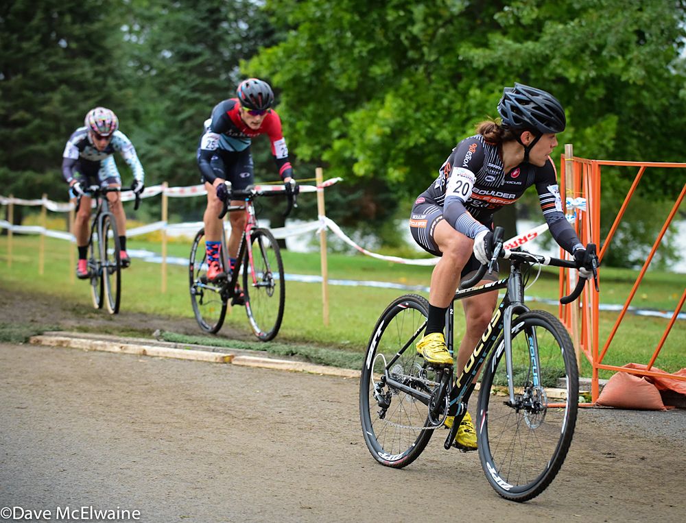 Crystal Anthony (Boulder Cycle Sport) checking behind her after completing lap one