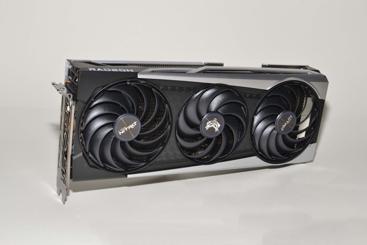 AMD Radeon RX 6700 XT