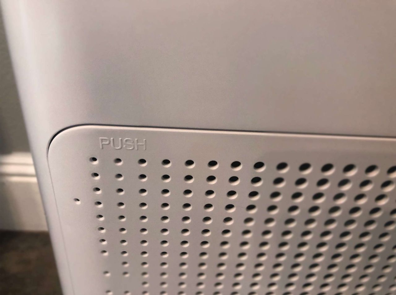 Elechomes Smart Wifi Air Purifier Filter Door