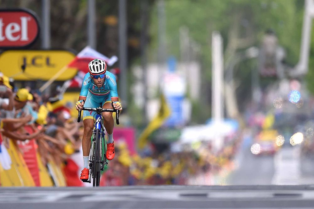 Vincenzo Nibali picked up time on his main rivals on stage 16 of the Tour de France