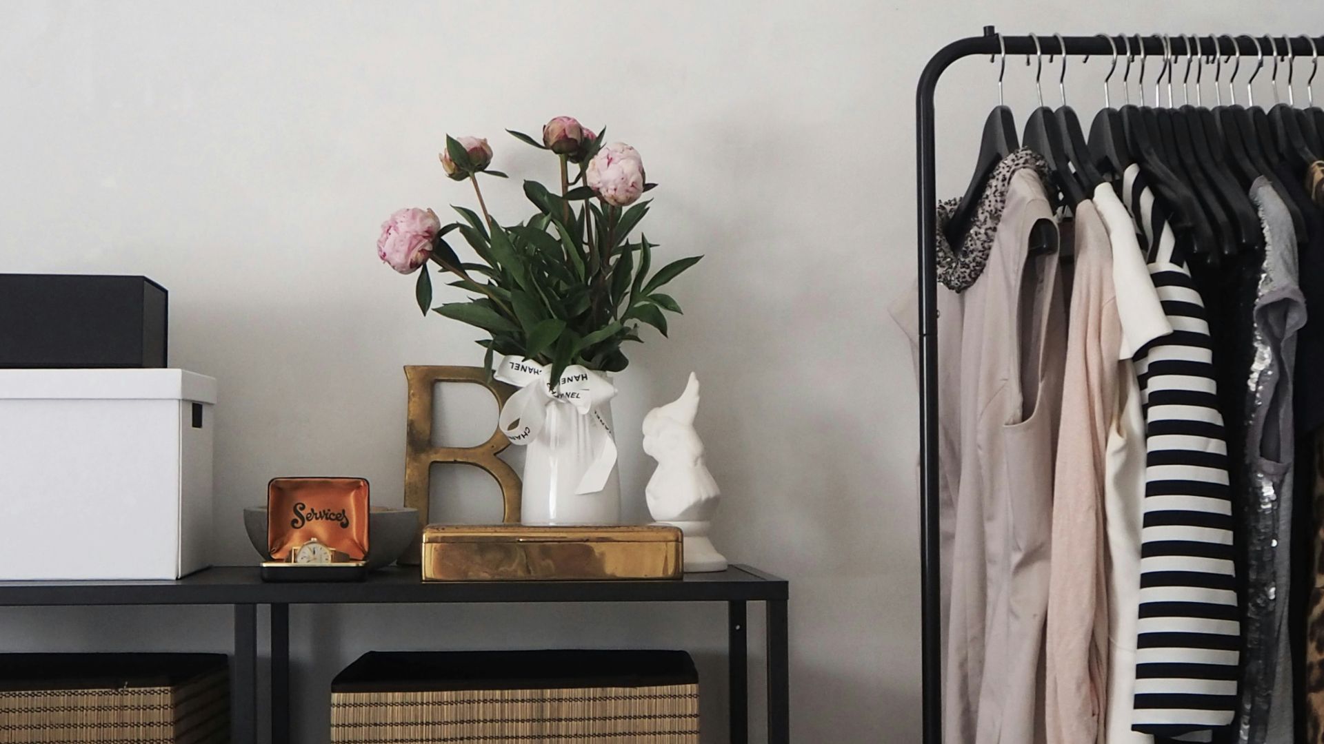 How to Store Clothes Without a Dresser, According to Organizers Livingetc