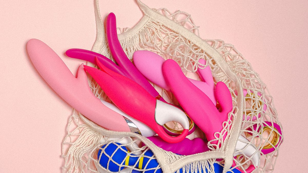 How to choose a dildo, according to a sexpert