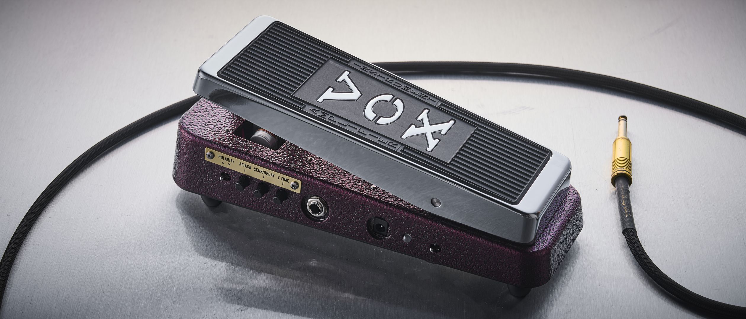 I can't help but smile when using a good wah, and the Vox V863-CA