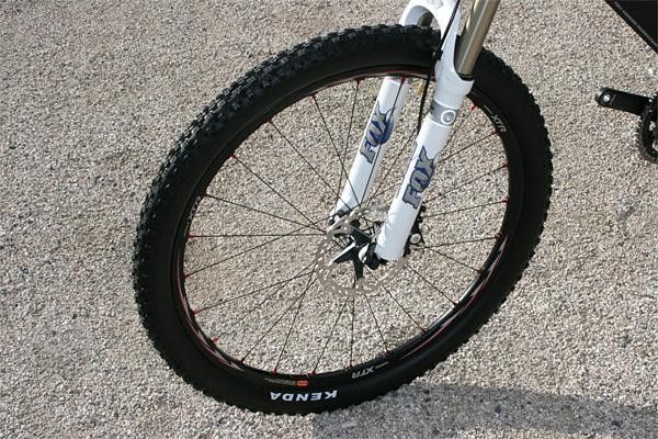 The Marathon Team's premium spec includes Shimano's new XTR wheelset.