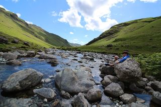 Footpath to Bowfell Lake District © Jeanie Collinson