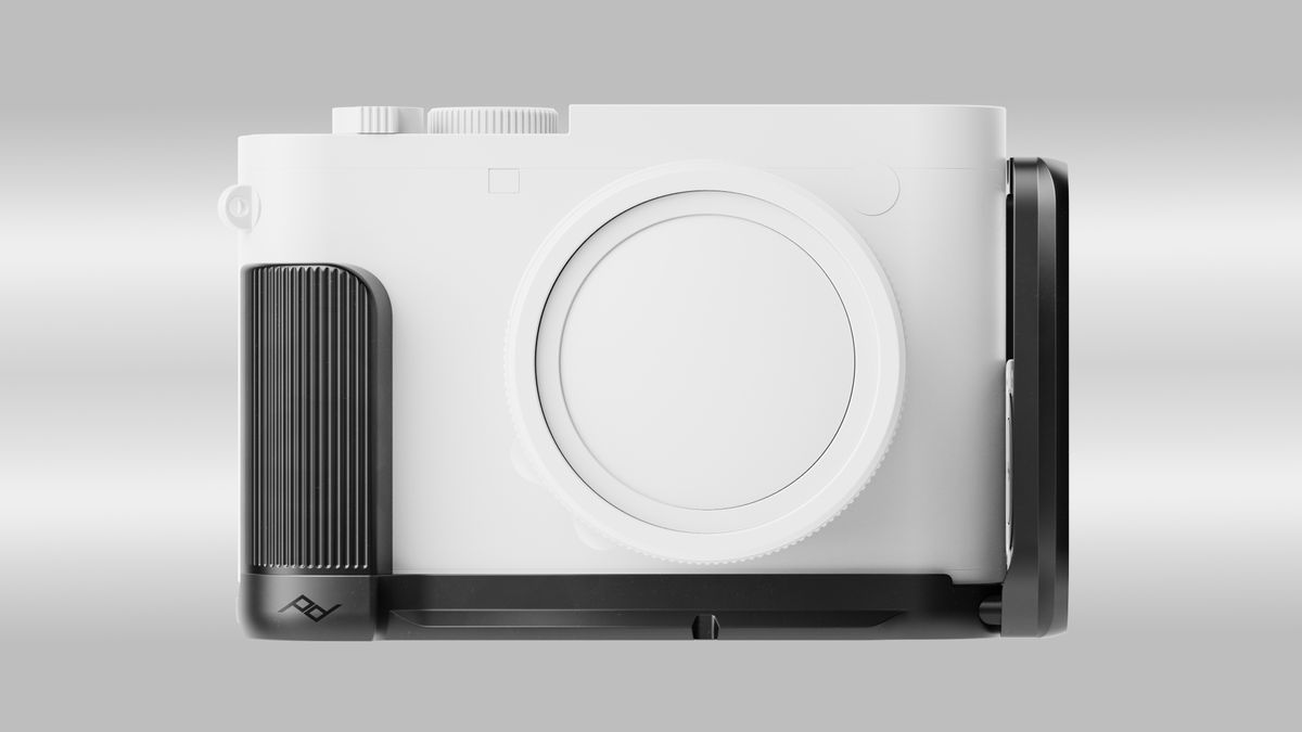 The Peak Design modular Field Bracket opn a gray background
