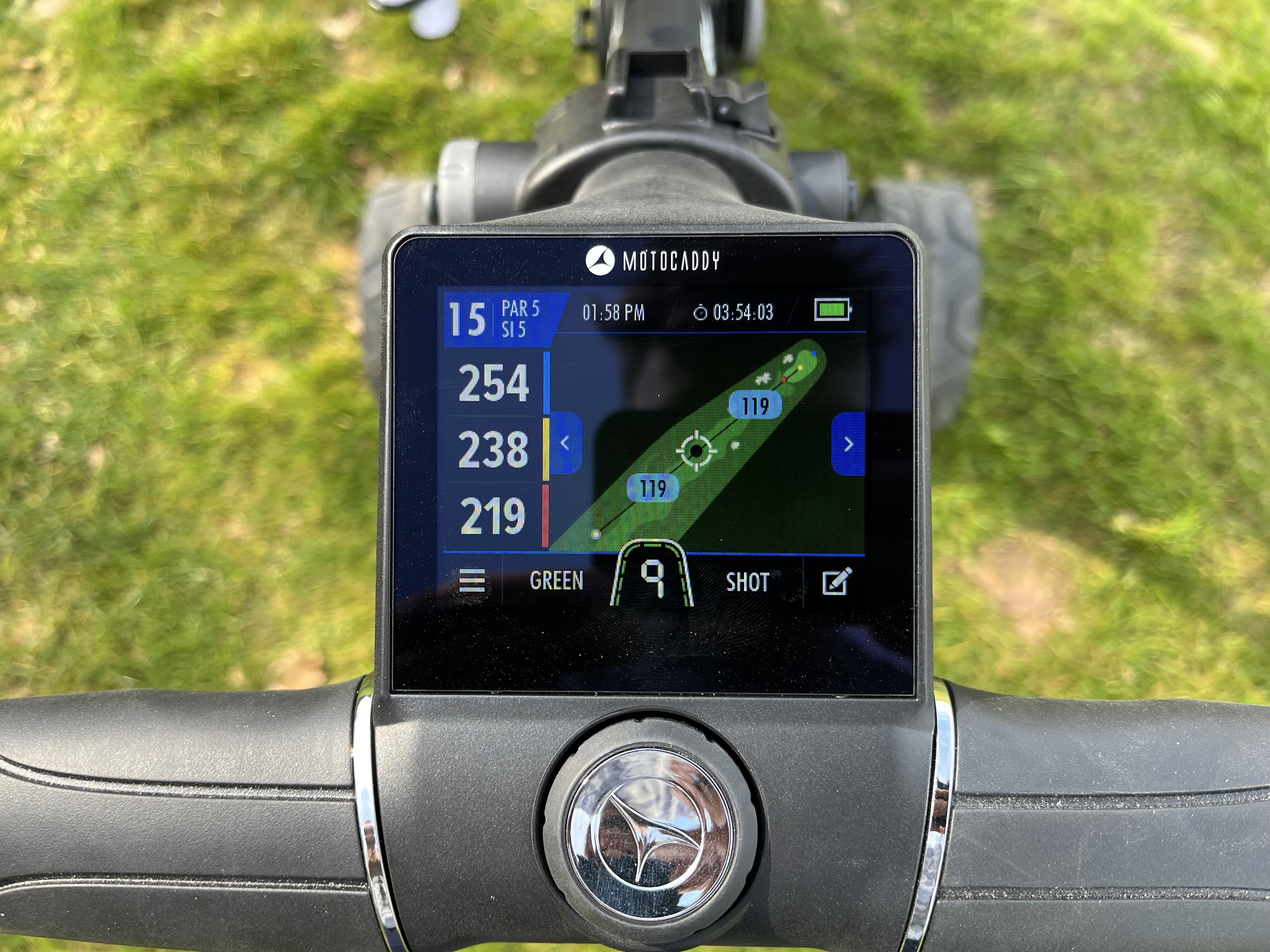Motocaddy M7 GPS screen