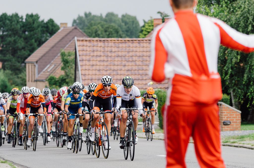 Entering the feedzone...
