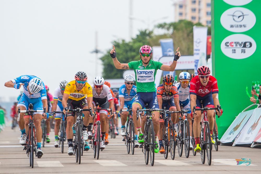 Sacha Modolo wins his second stage in two days