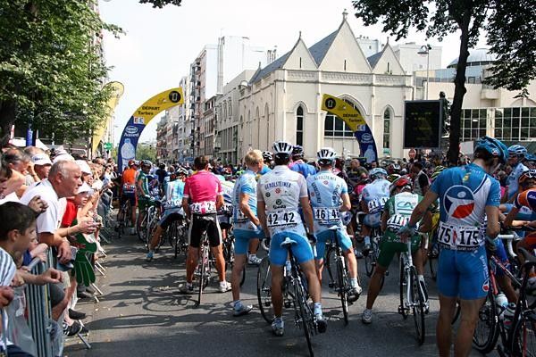 Five minutes before the depart fictif.