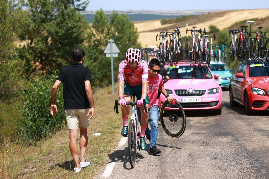 VILLADIEGO SPAIN AUGUST 03 Thomas Scully of New Zealand and Team EF Education Easypost suffers a mechanical problem during the 44th Vuelta a Burgos 2022a Stage 2 a 158km stage from Vivar del Cid to Villadiego on August 03 2022 in Villadiego Spain Photo by Gonzalo Arroyo MorenoGetty Images