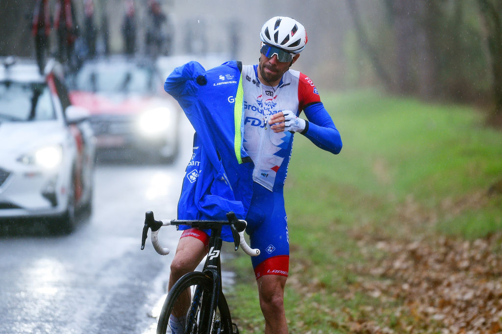 SABLESURSARTHE FRANCE APRIL 07 Thibaut Pinot of France and Team Groupama FDJ is removed his rain jacket during the 68th Circuit Cycliste Sarthe Pays de la Loire 2022 Stage 3 a 1765km stage from Sabl sur Sarthe to Sabl sur Sarthe CircuitSarthe on April 07 2022 in SablesurSarthe France Photo by Dario BelingheriGetty Images