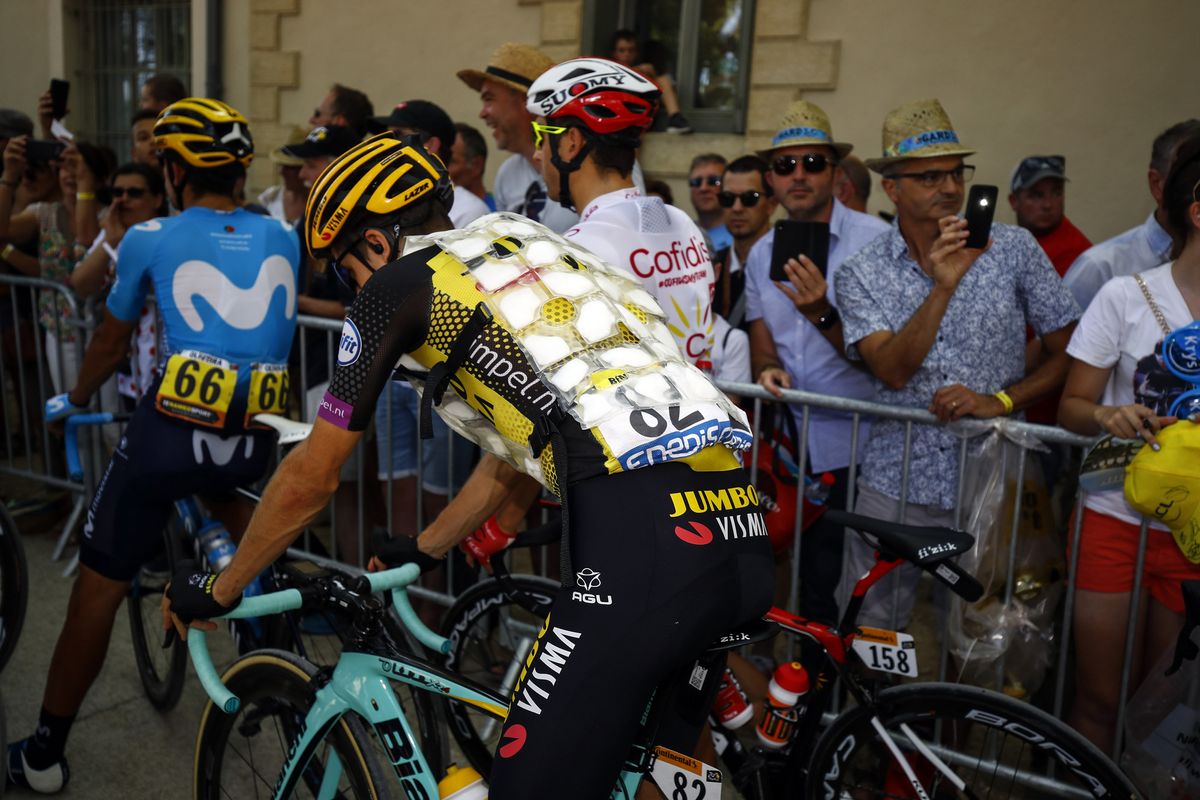 George Bennett keeping cool at the start