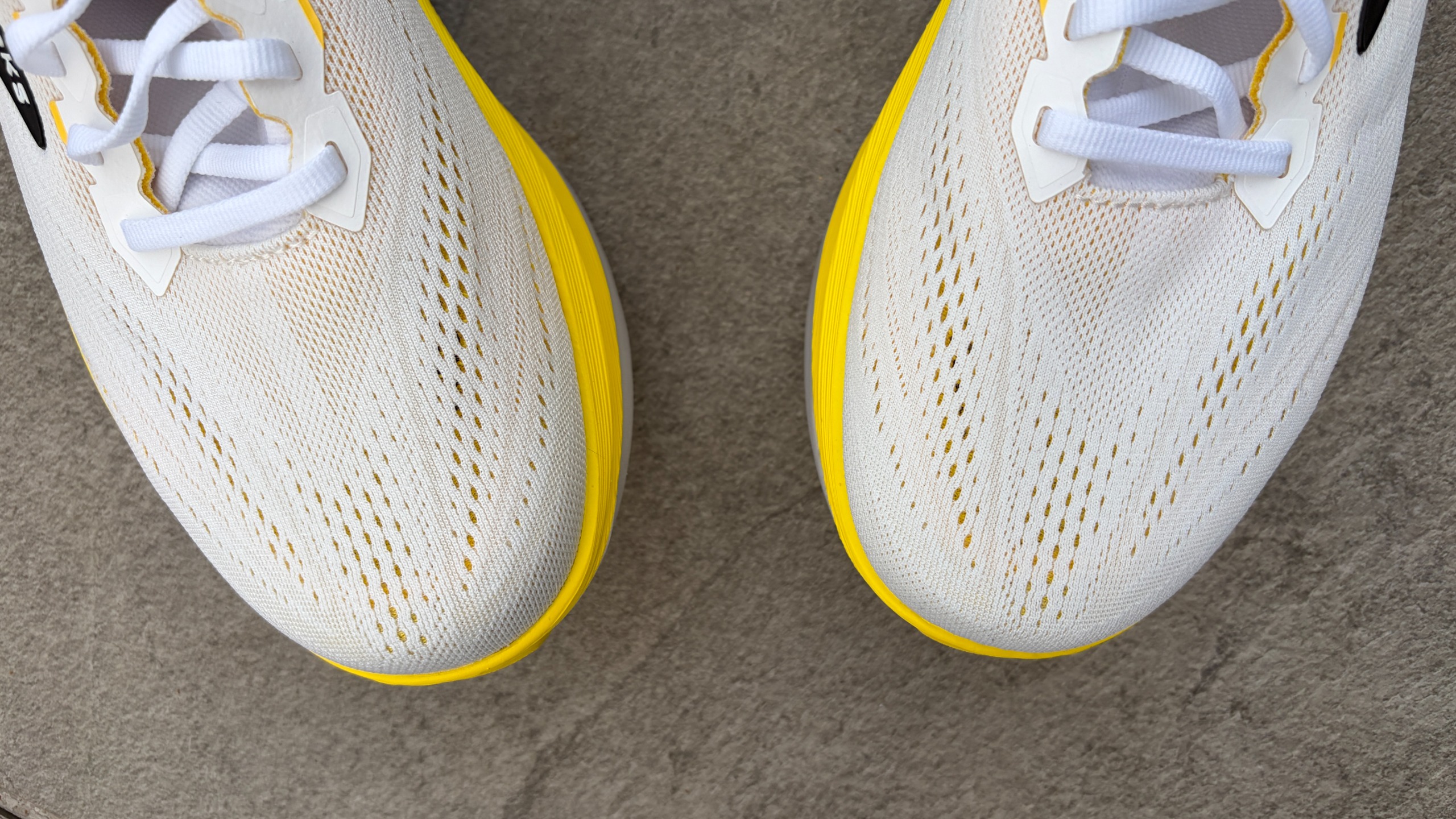 Brooks Hyperion Max 4