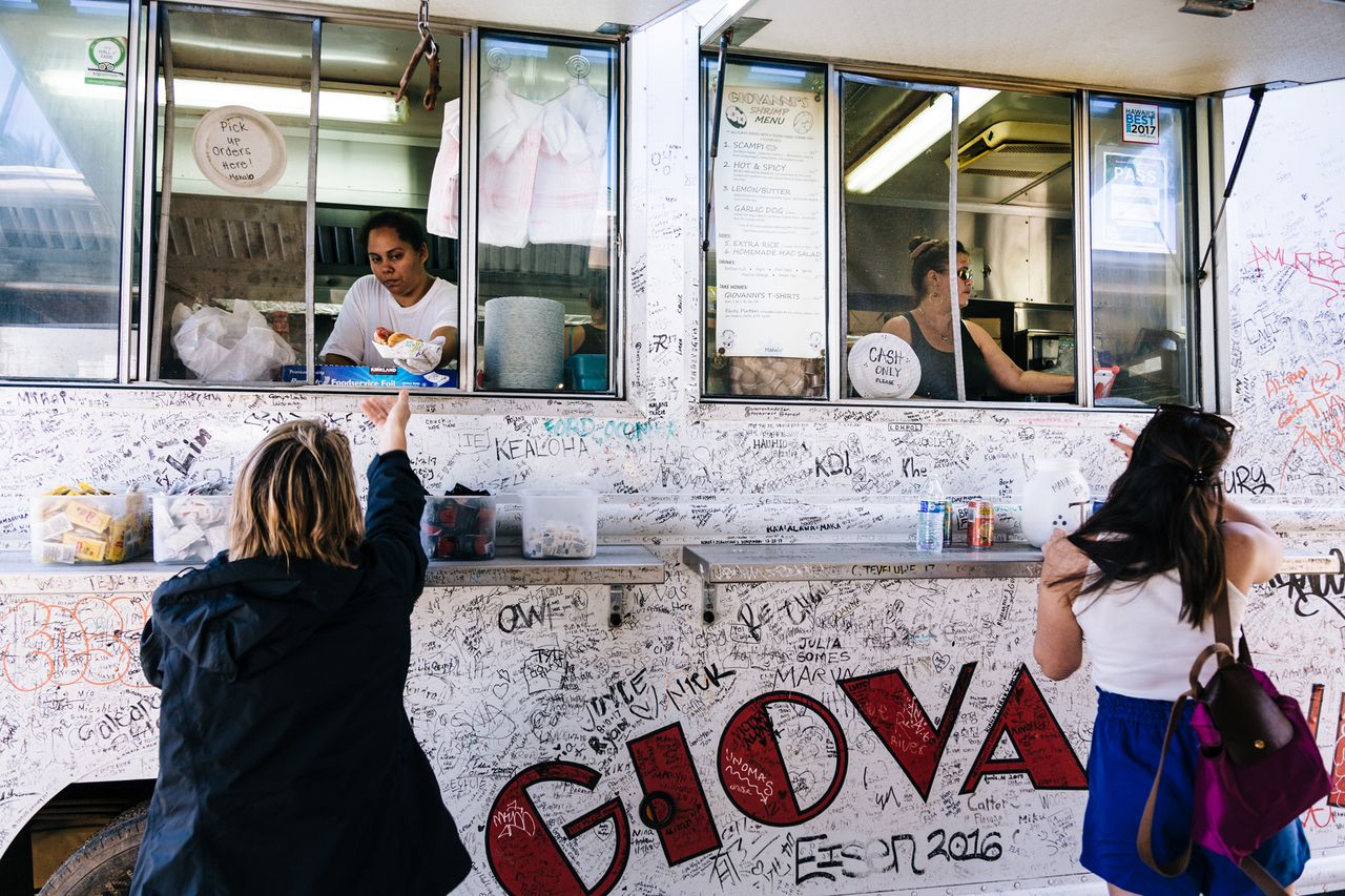 Giovanni&rsquo;s shrimp truck feeds hundreds of hungry travellers every lunchtime