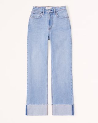 The 70s denim trend is back! Here's how to wear and flaunt flare jeans