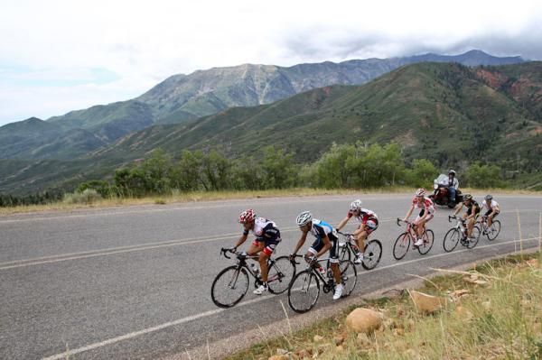 The chase group heads higher up the climb.