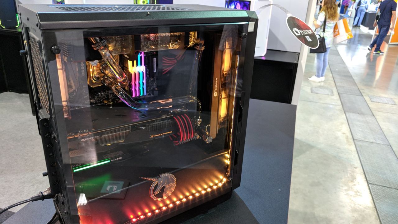 Computex 2018 case mod