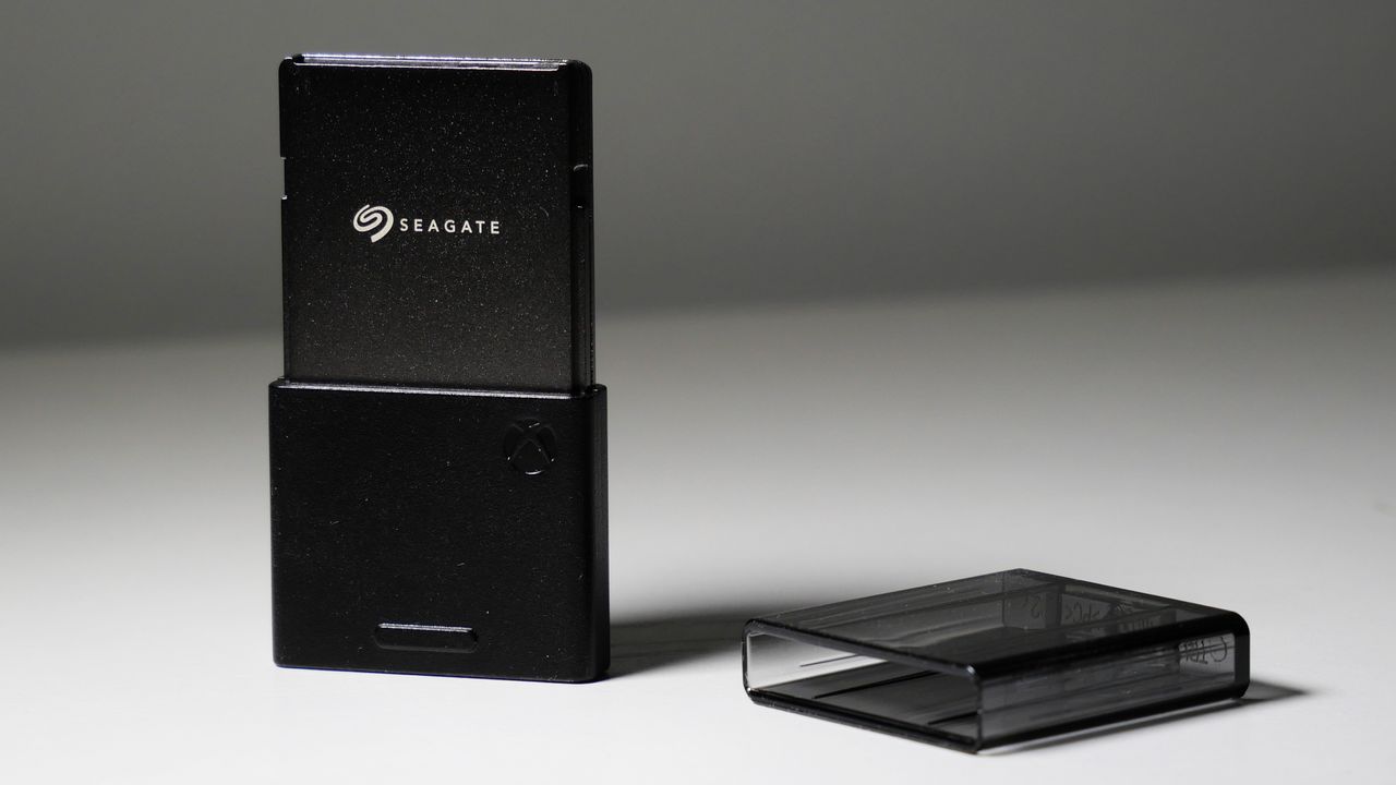 4TB Seagate Storage Expansion Card on a white desk, highlighting its light-and-thin design.