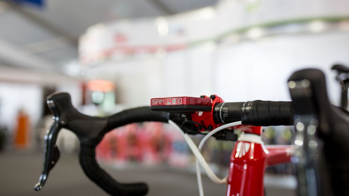 The SRM PC-8 headunit matches the bike