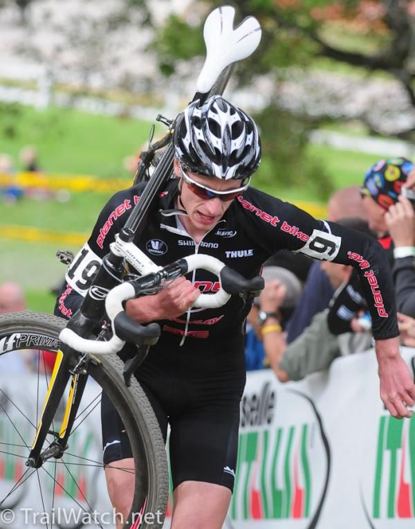 Tristan Schouten putting in a ride that wins him "Most Aggressive Rider"