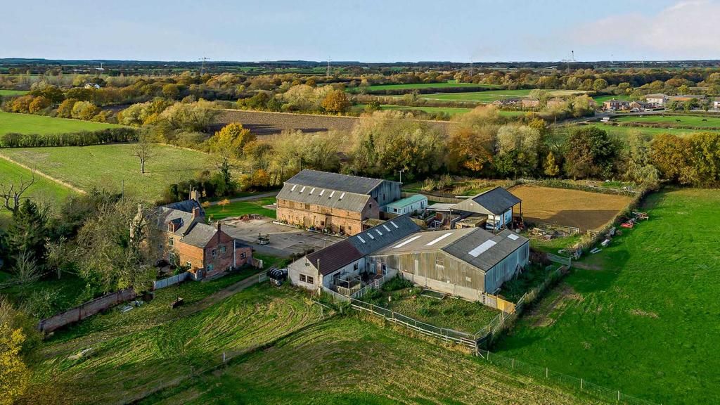 Eight gorgeous farmhouses for sale across Britain, starting from just £ ...