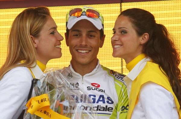 Eros Capecchi (Liquigas - Cannondale) on the podium after his Giro stage win