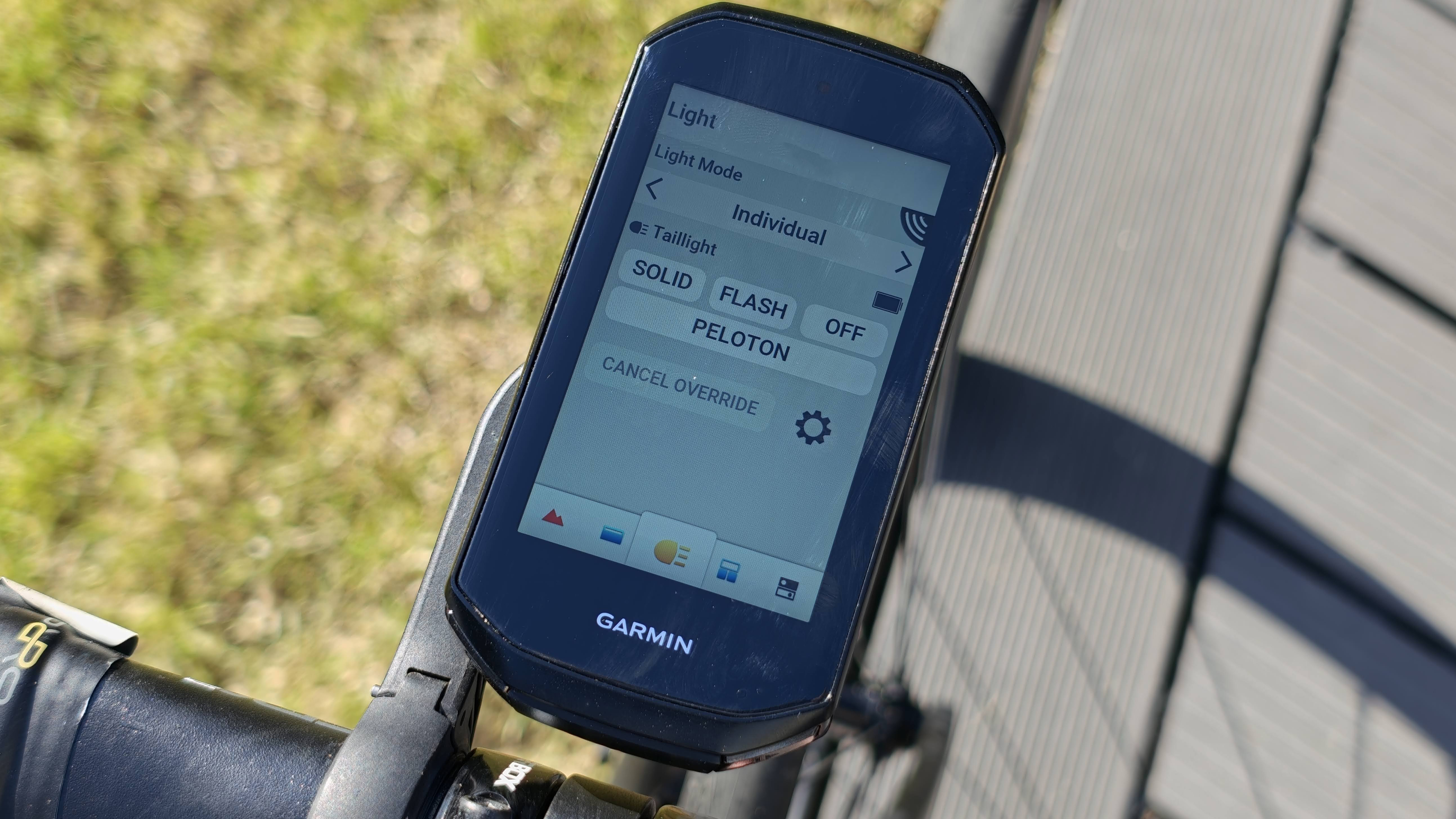 Garmin Varia RearVue 820