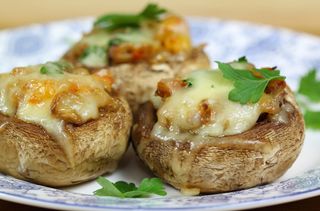 Garlic and cheese stuffed mushrooms recipe
