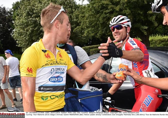 Vladimir Gusev (Katusha) congratulates Gianni Meersman (Omega Pharma-Quick Step)