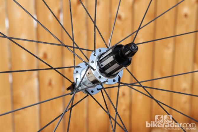 Standard HED Ardennes Plus SL wheels feature 18-hole, radially laced front wheels and 24-hole, two-cross rear drilling.