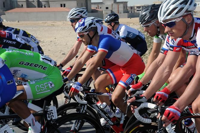 French road champion Nacer Bouhanni (FDJ) would finish fourth on the day in a chaotic finale.