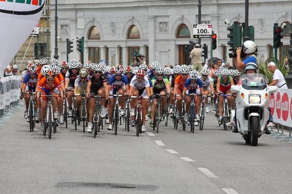 The bunch was all together with two laps of the finishing circuit to go.