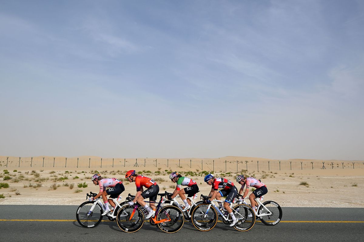 The lead five-rider echelon that went all the way on stage 2 of the UAE Tour Women
